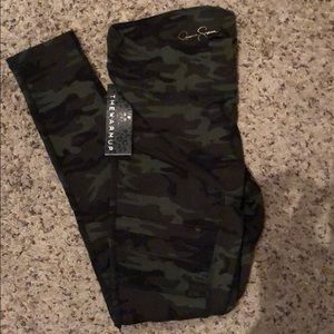 NWT Jessica Simpson Camo Print Gym Leggings